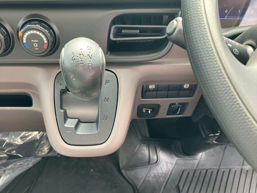 三菱 キャンター 2RG-FEAV0(2WD)の写真23