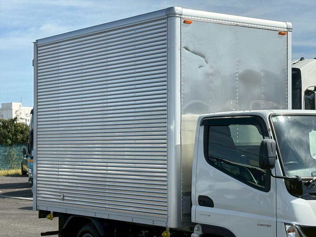 三菱 キャンター 2RG-FBA20(2WD)の写真5