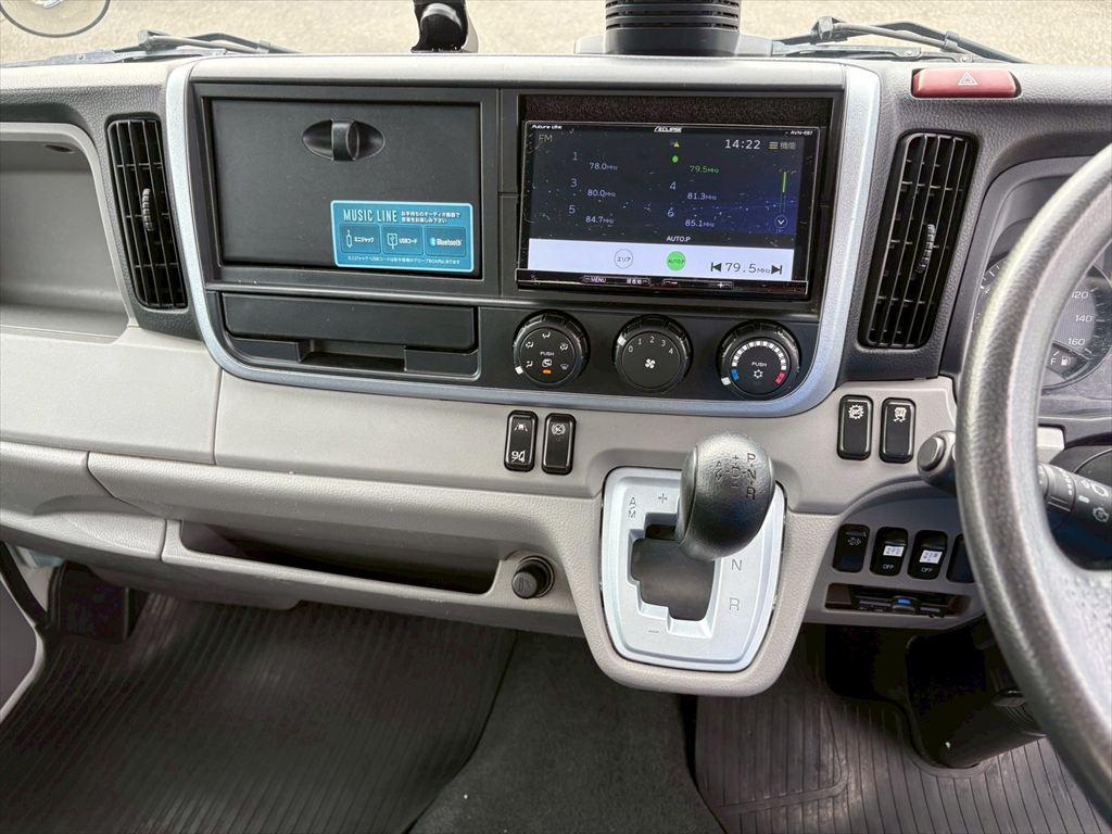 三菱 キャンター 2RG-FBA20(2WD)の写真22