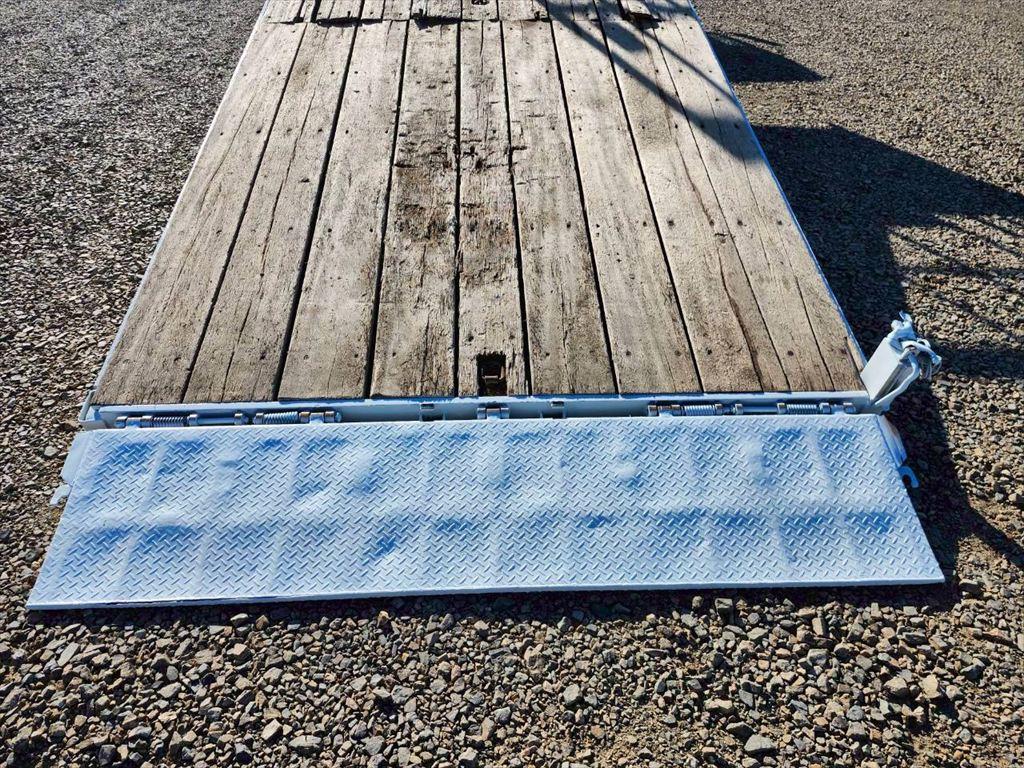 三菱 ファイター KL-FK71HJZ(2WD)の写真11