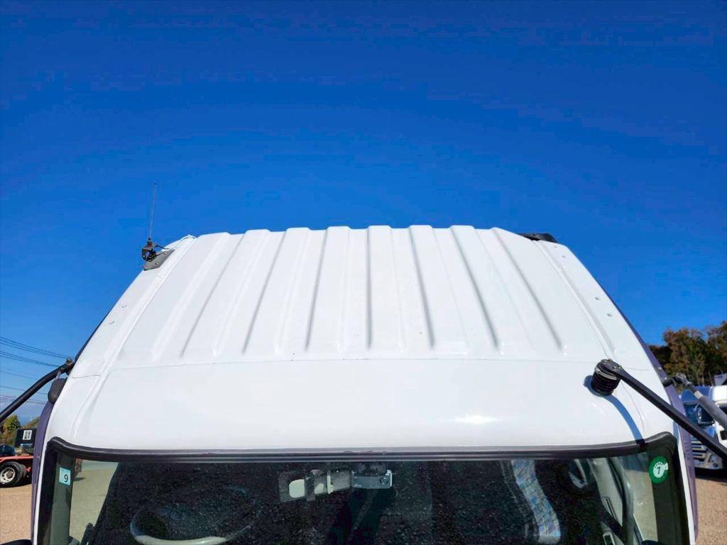 三菱 ファイター KL-FK71HJZ(2WD)の写真20