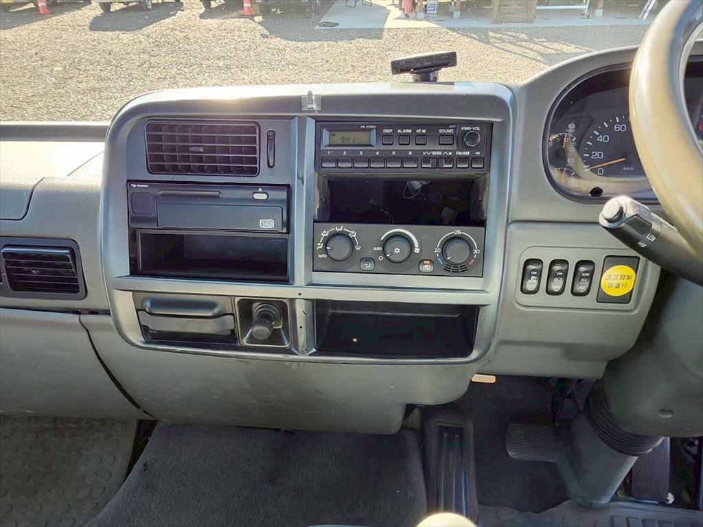 三菱 ファイター KL-FK71HJZ(2WD)の写真22