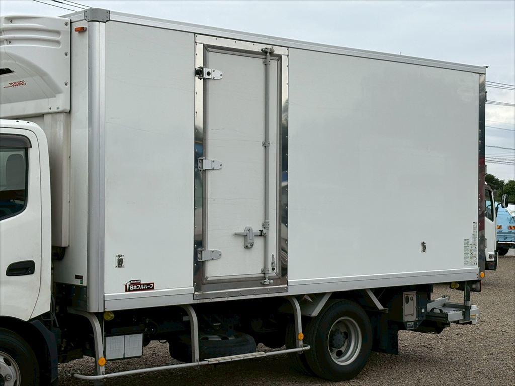 日野 デュトロ 2RG-XZU712M(2WD)の写真6