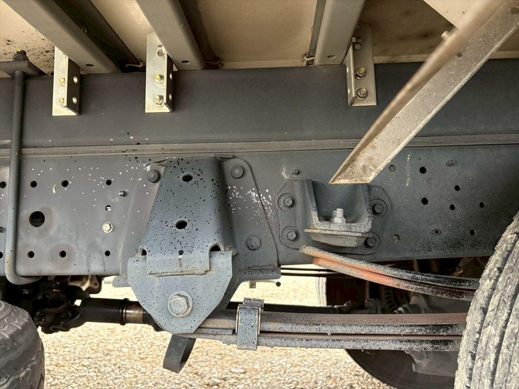 日野 デュトロ 2RG-XZU712M(2WD)の写真16