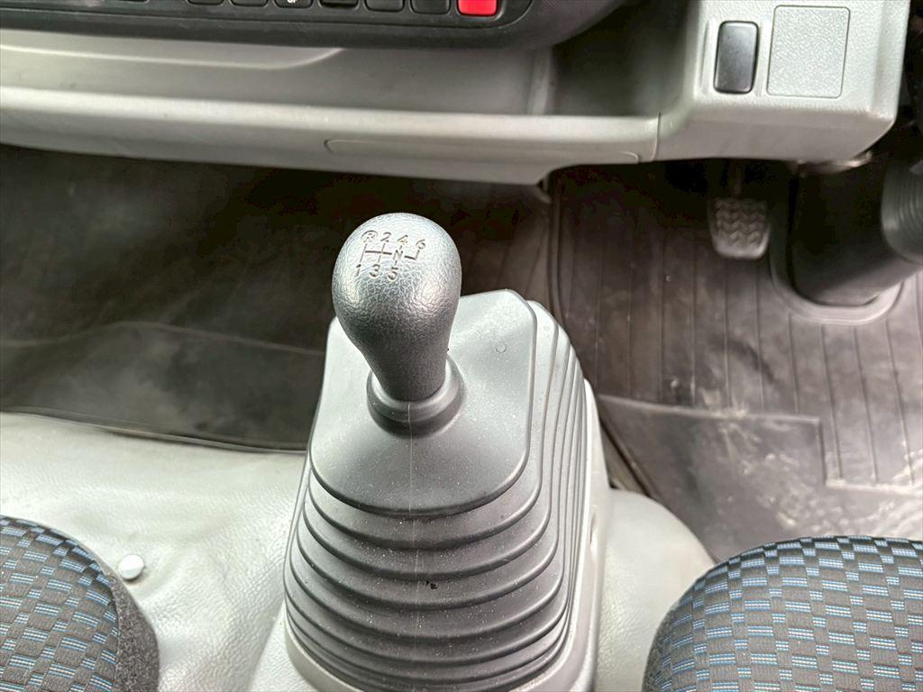 日野 デュトロ 2RG-XZU712M(2WD)の写真23