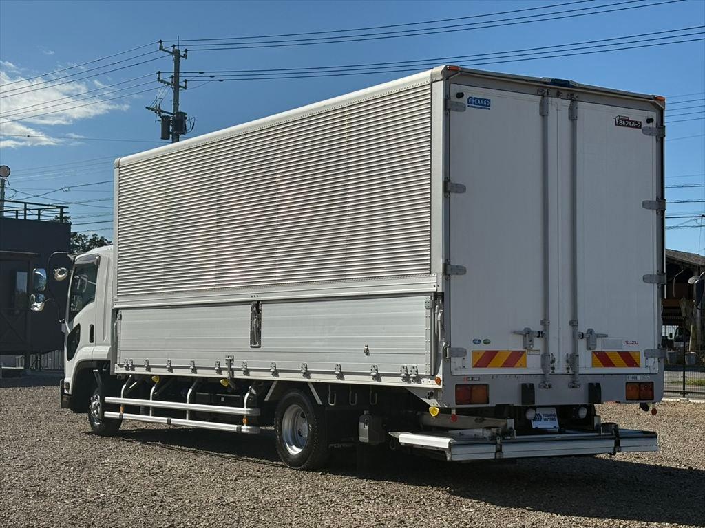 いすゞ フォワード 2RG-FRR90T2(2WD)の写真3