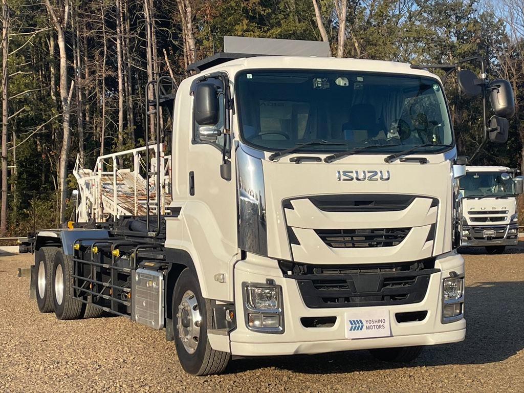 いすゞ ギガ 2KG-CYZ77C(6x4)の写真2