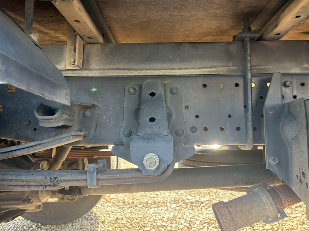 いすゞ エルフ TPG-NMR85AN(2WD)の写真17