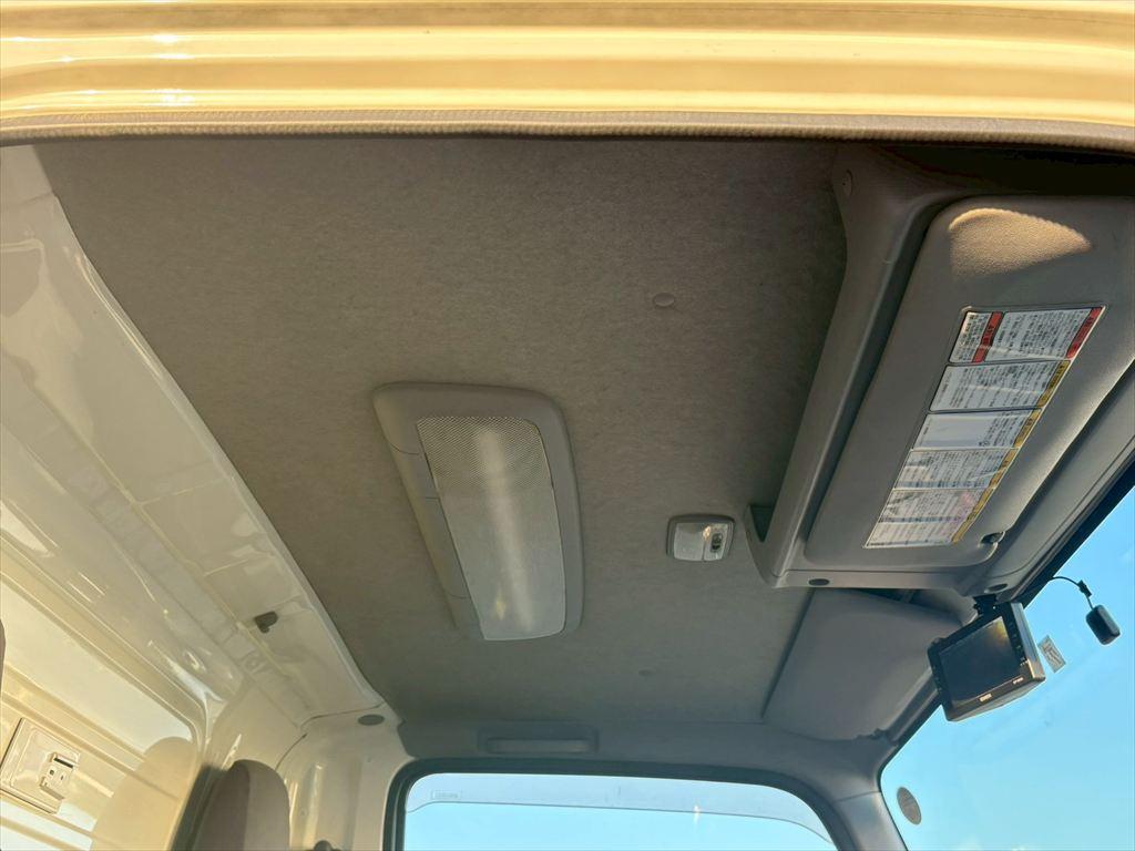 いすゞ エルフ TPG-NMR85AN(2WD)の写真24