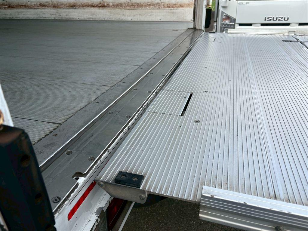 日野 レンジャー 2KG-FC2ABG(2WD)の写真16