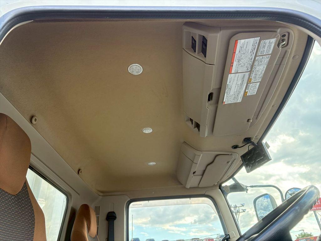 日野 レンジャー 2KG-FC2ABG(2WD)の写真24