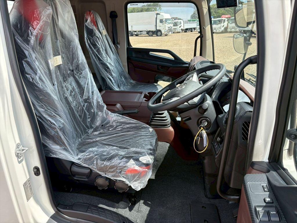 日野 レンジャー 2PG-FD2ABA(2WD)の写真21