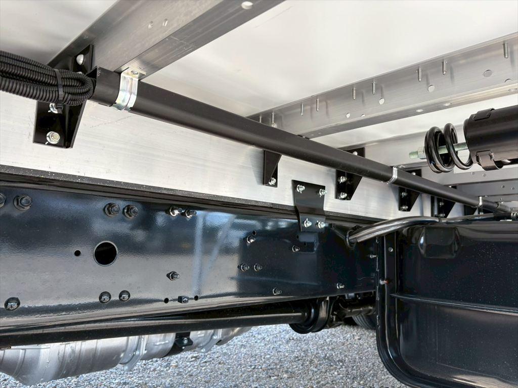 三菱 ファイター 2KG-FK65F(2WD)の写真15