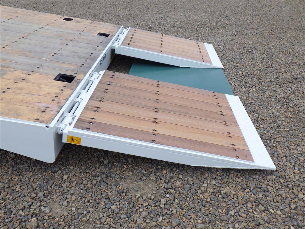 三菱 スーパーグレート 2PG-FS80VZ(8x4)の写真12