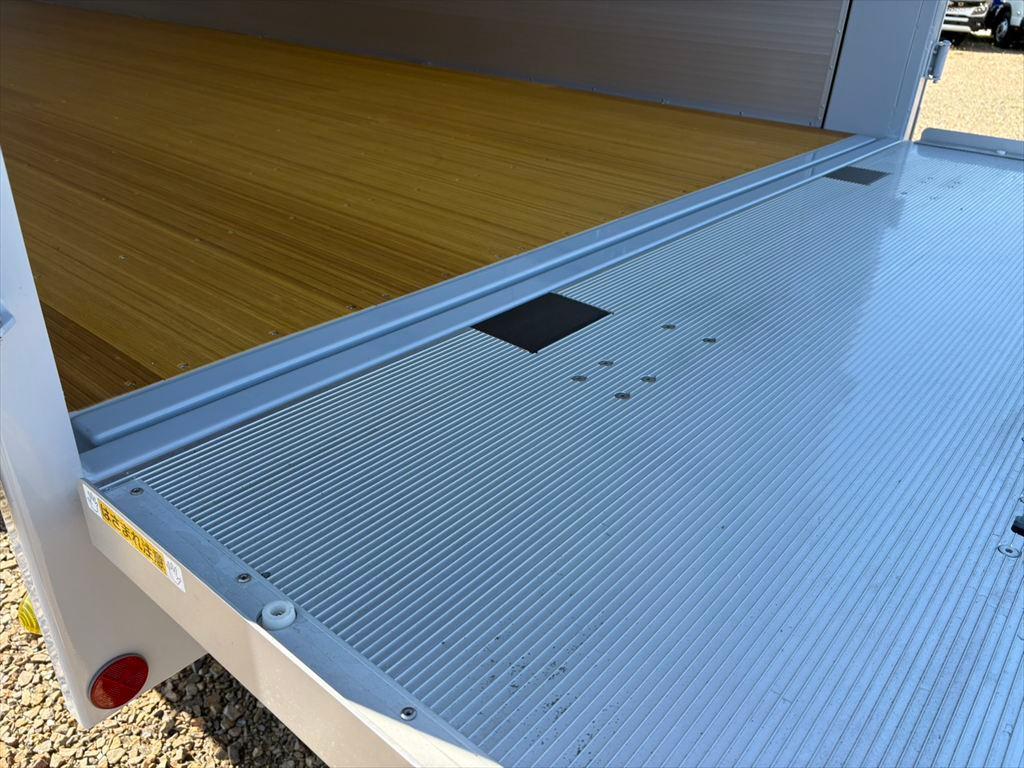 日野 レンジャー 2PG-FD2ABG(2WD)の写真14