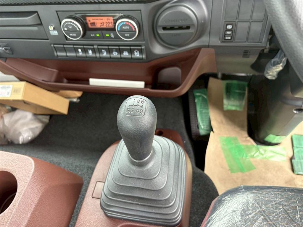 日野 レンジャー 2PG-FC2ABA(2WD)の写真23