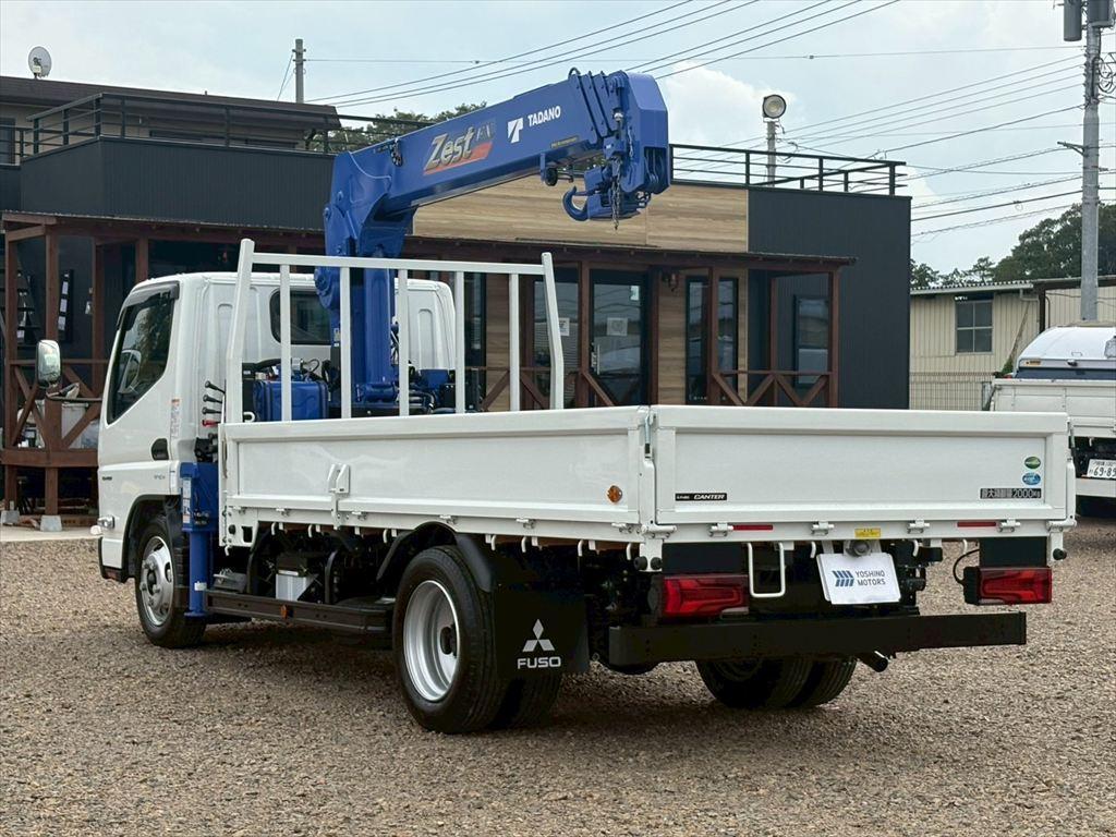 三菱 キャンター 2RG-FEAV0(2WD)の写真3