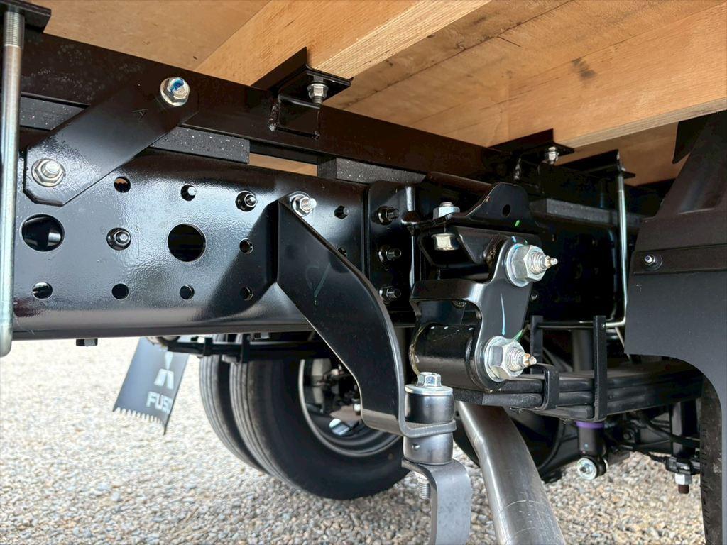 三菱 キャンター 2RG-FEAV0(2WD)の写真17