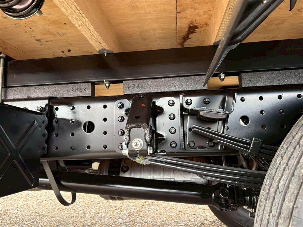 三菱 キャンター 2PG-FEB80(2WD)の写真16