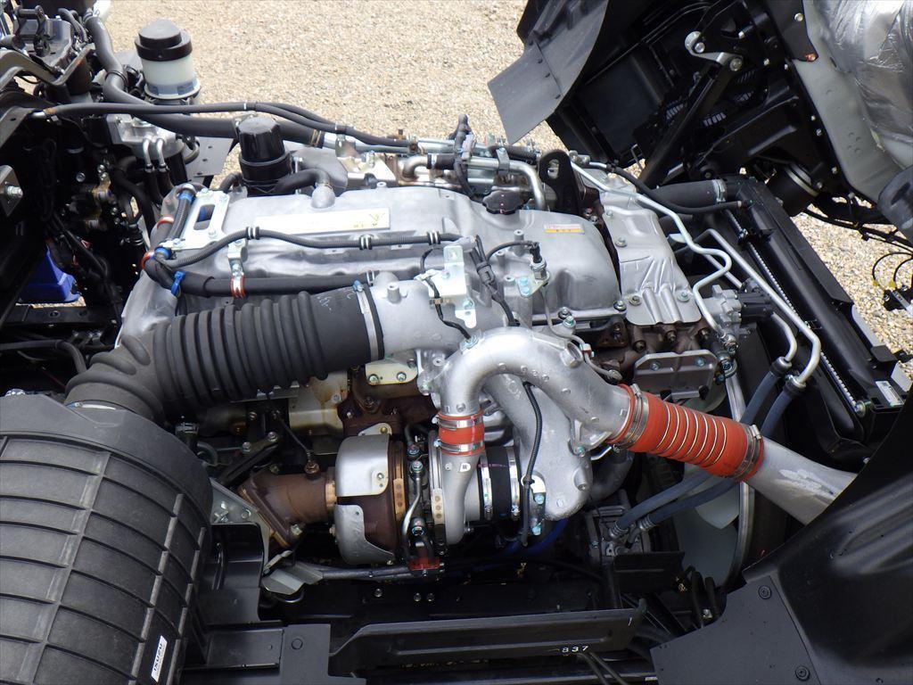 いすゞ ギガ 2PG-CYH77D(8x4)の写真20