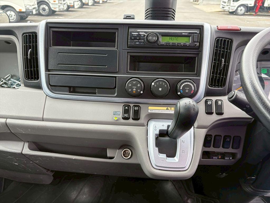 三菱 キャンター 2RG-FEA80(2WD)の写真22