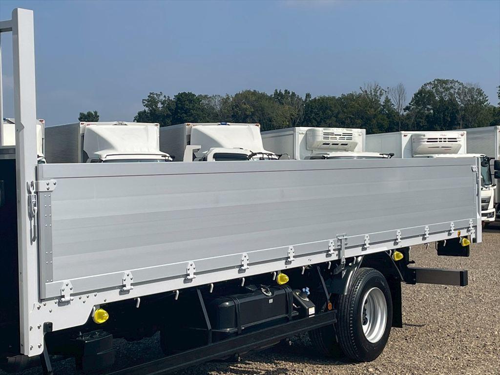 三菱 ファイター 2KG-FK62F(2WD)の写真6