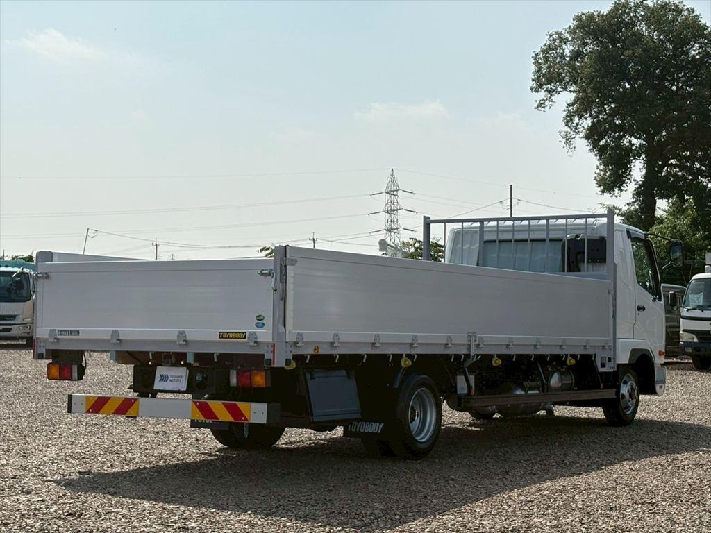 三菱 ファイター 2KG-FK62F(2WD)の写真4