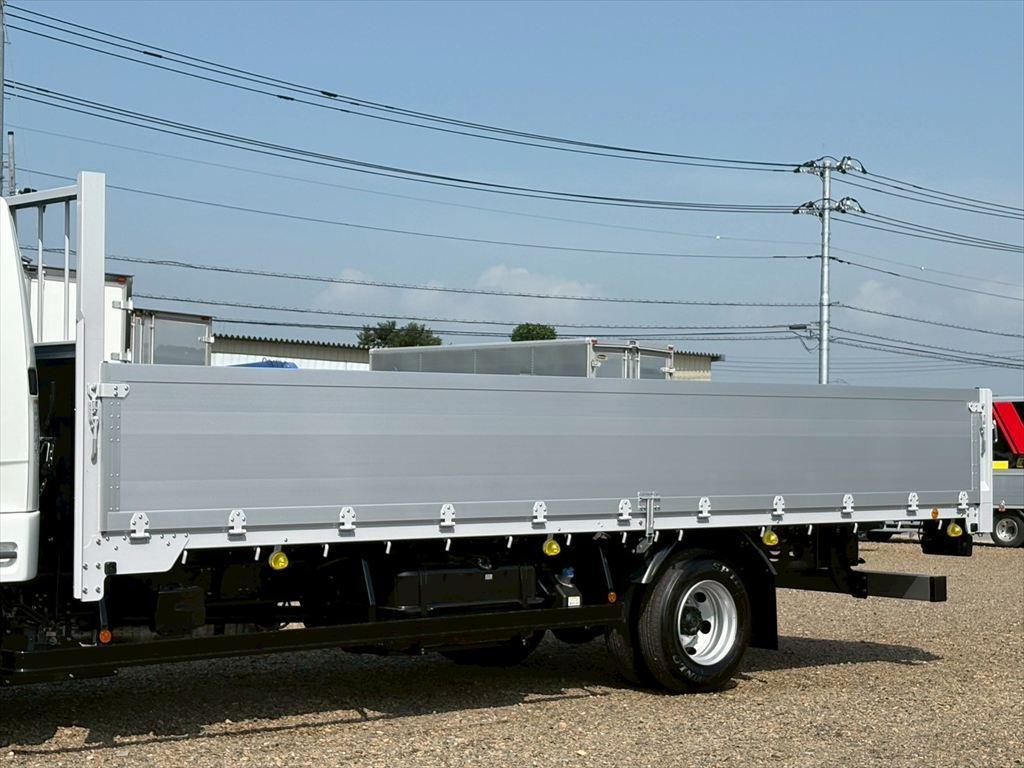 三菱 ファイター 2KG-FK62F(2WD)の写真6