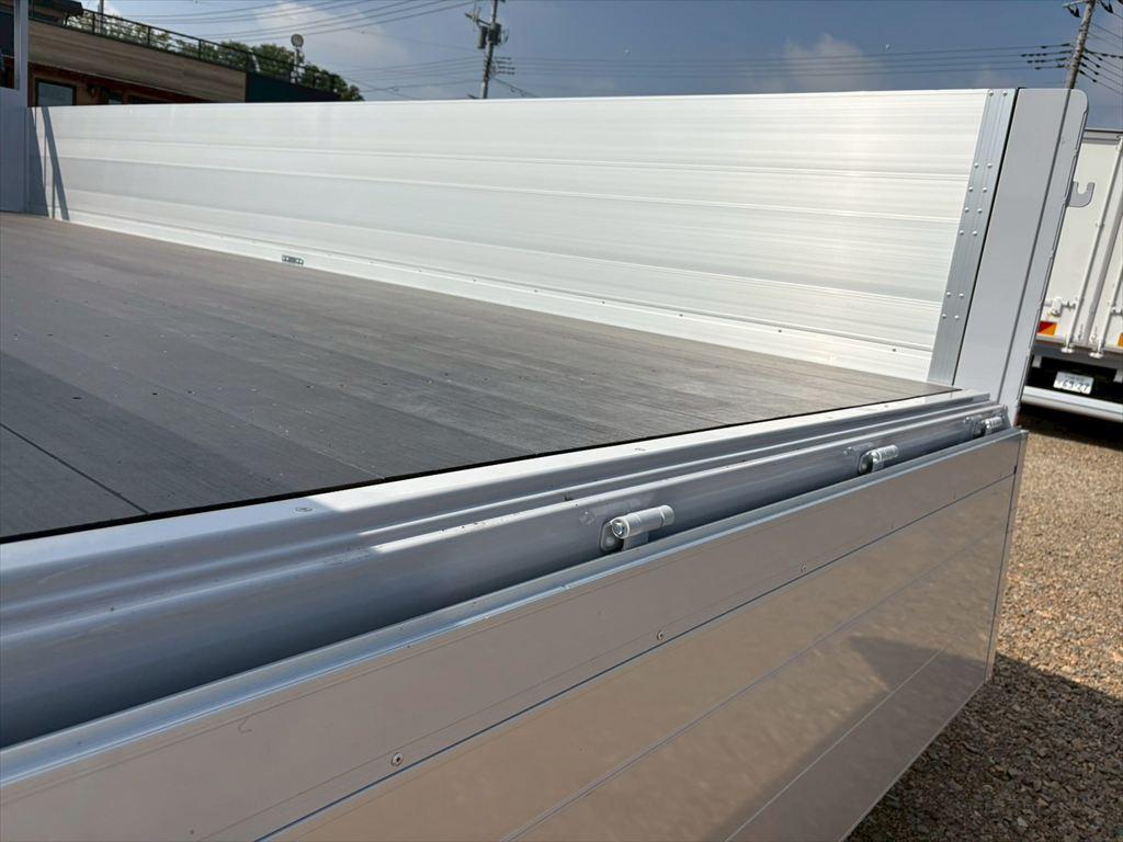 三菱 ファイター 2KG-FK62F(2WD)の写真10