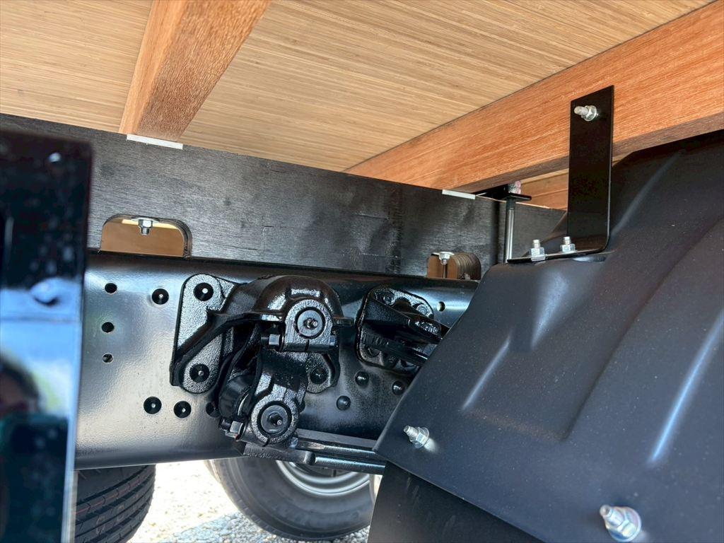 三菱 ファイター 2KG-FK62F(2WD)の写真17