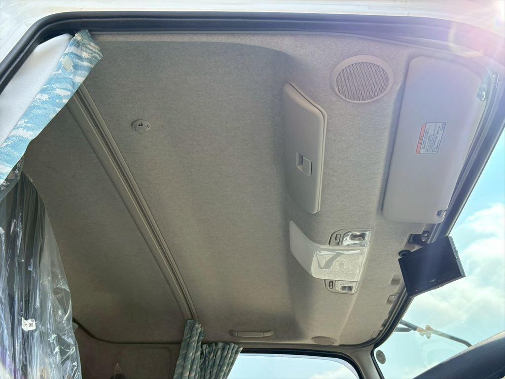 三菱 ファイター 2KG-FK62F(2WD)の写真24