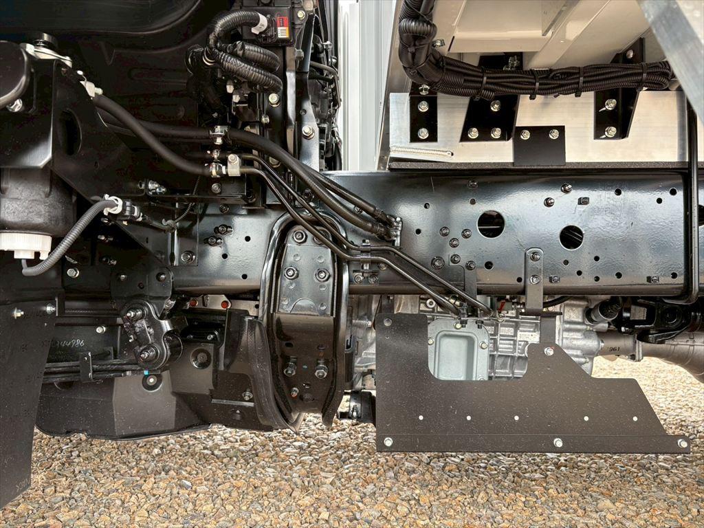 三菱 ファイター 2KG-FK65F(2WD)の写真15