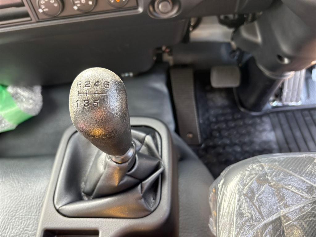 三菱 ファイター 2KG-FK72F(2WD)の写真23