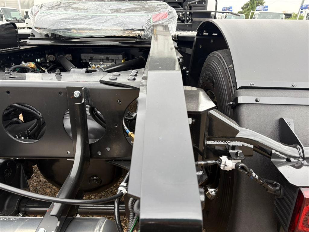 三菱 スーパーグレート 2RG-FP84VDR(2WD)の写真12