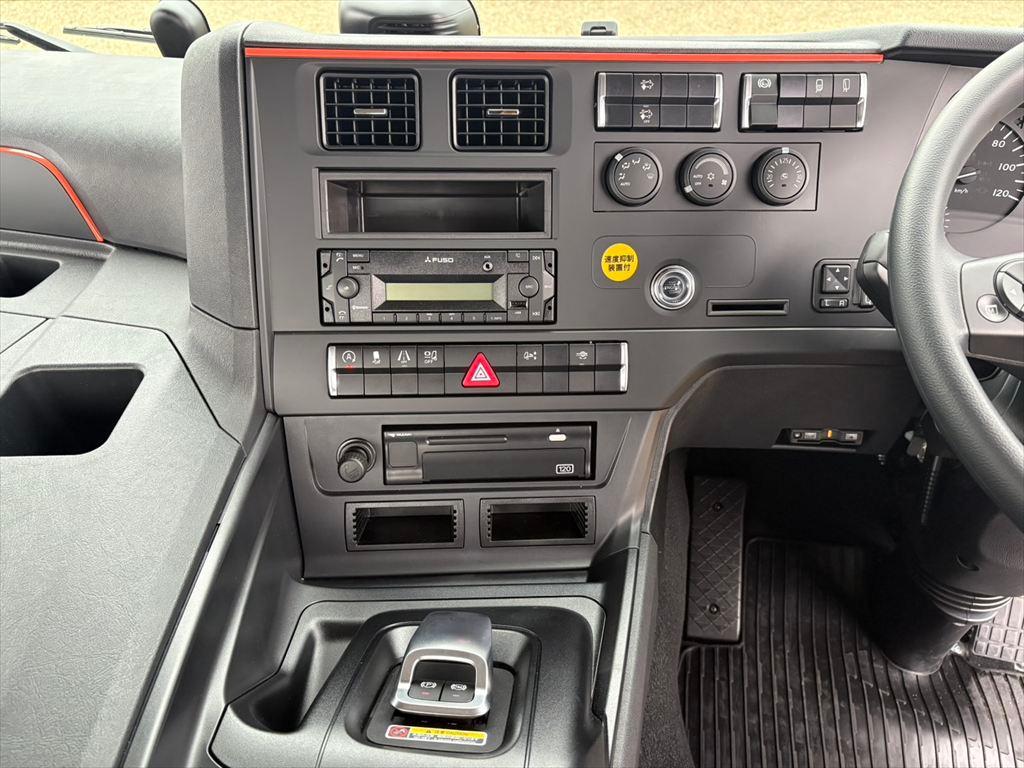 三菱 スーパーグレート 2RG-FP84VDR(2WD)の写真22