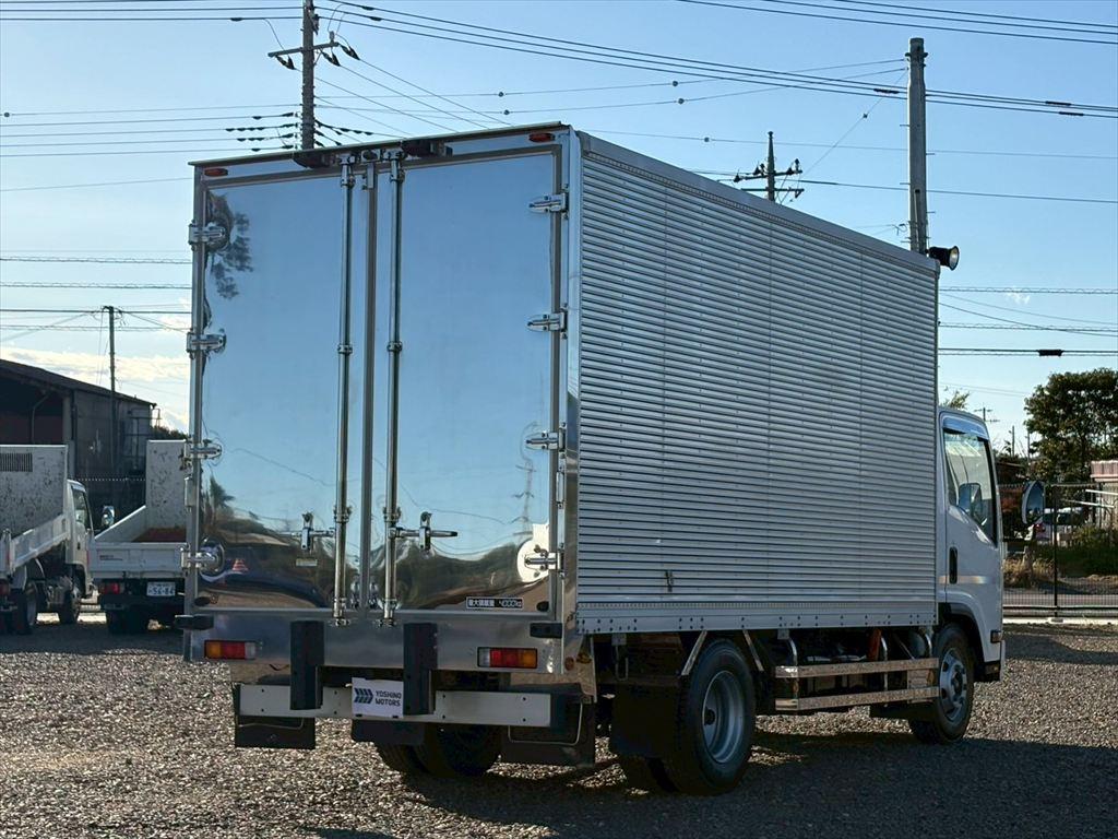 いすゞ エルフ 2RG-NPR88YN(2WD)の写真4