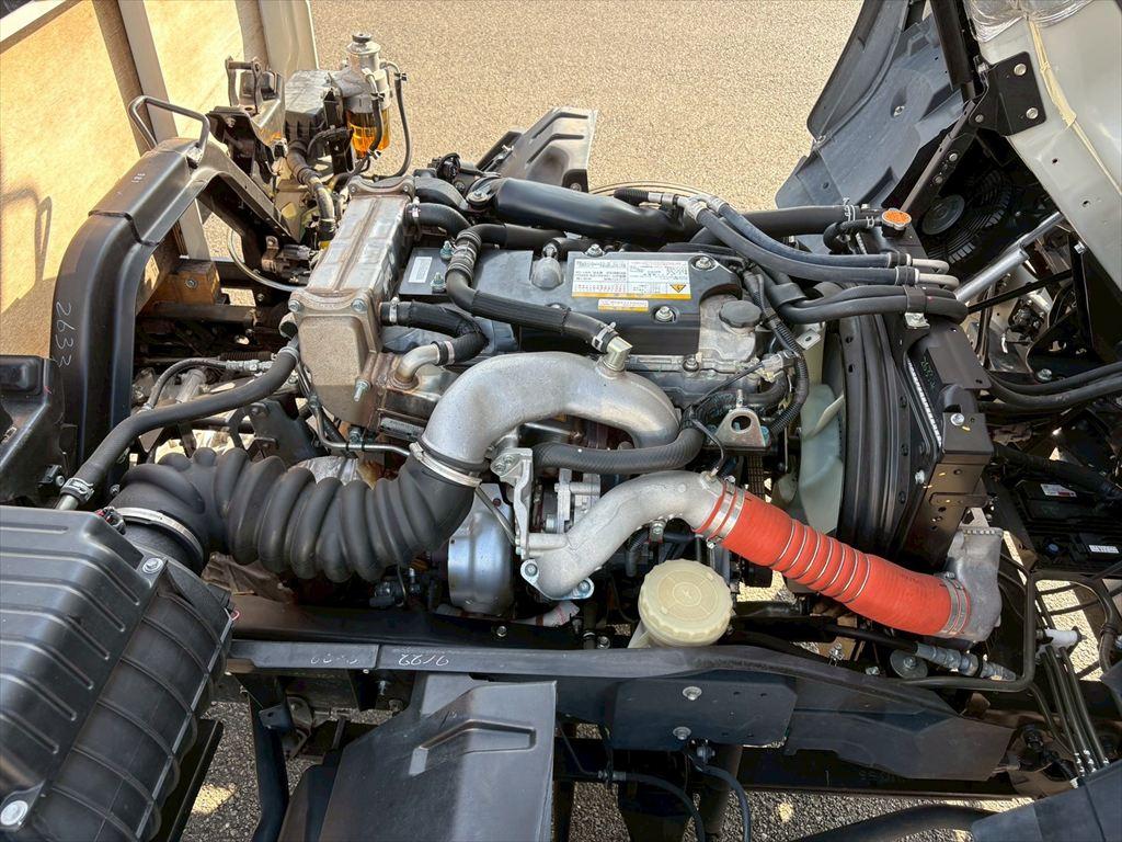 いすゞ フォワード 2PG-FRR90S2(2WD)の写真19