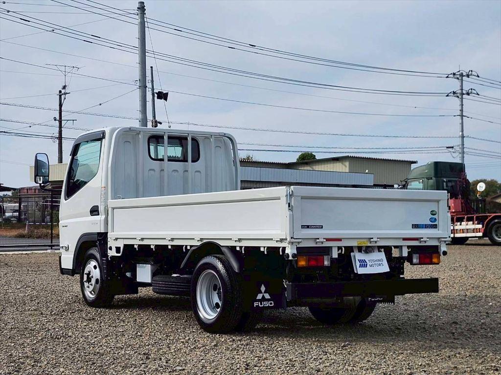 三菱 キャンター 2TG-FBA00(2WD)の写真3