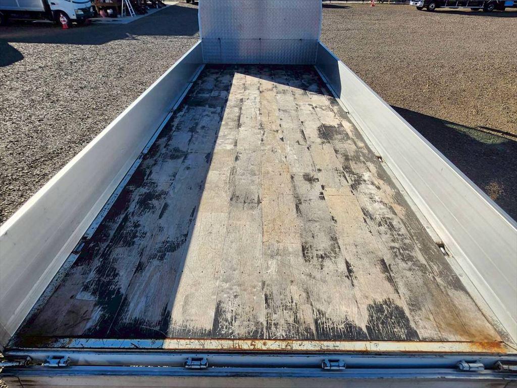 三菱 ファイター 2KG-FK62F(2WD)の写真8