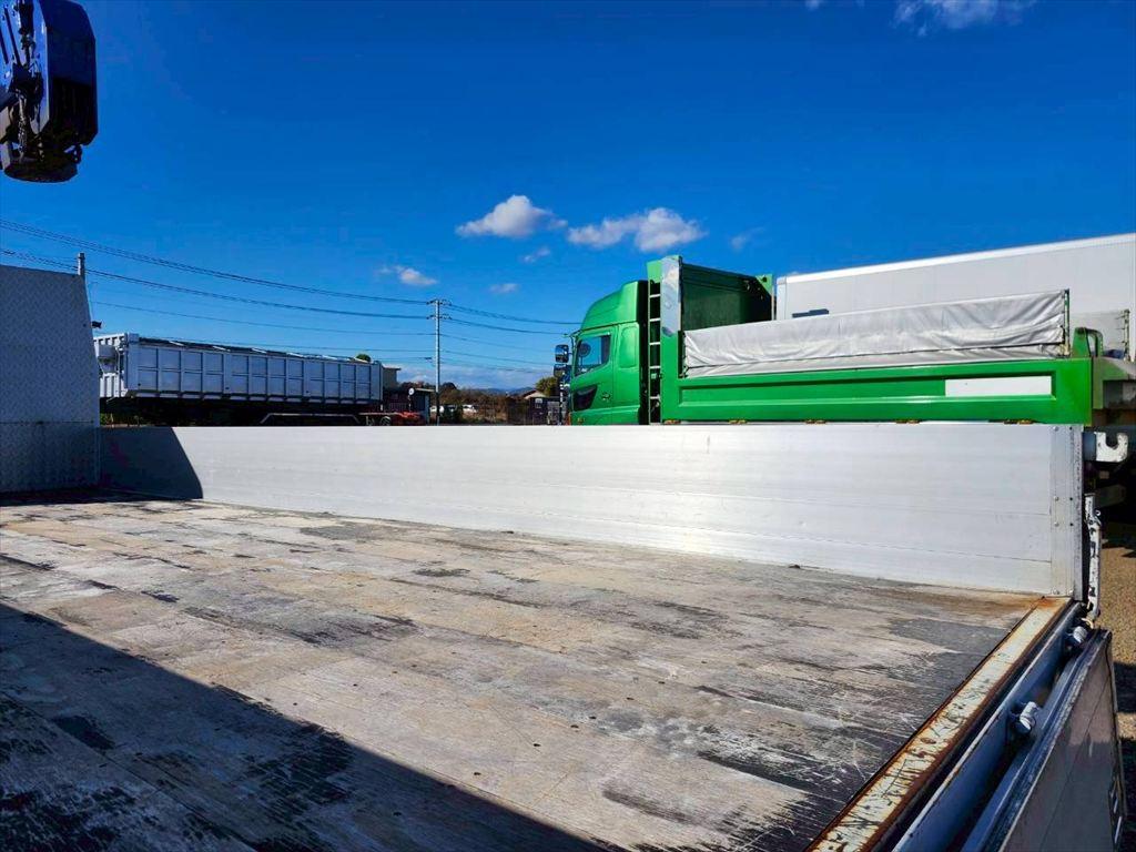 三菱 ファイター 2KG-FK62F(2WD)の写真10