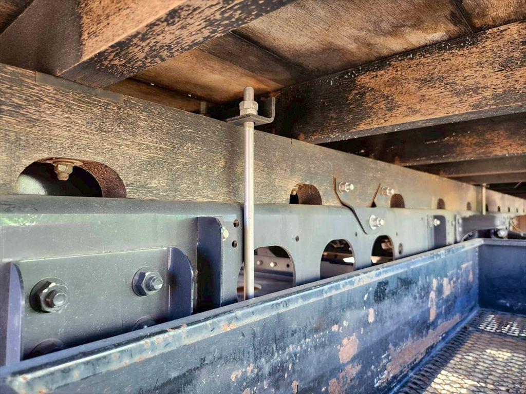 三菱 ファイター 2KG-FK62F(2WD)の写真15