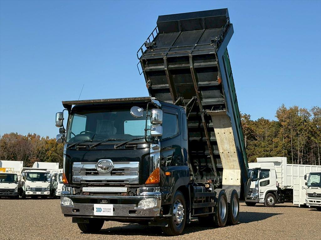 日野 プロフィア QKG-FS1EKAA(6x4)の写真1