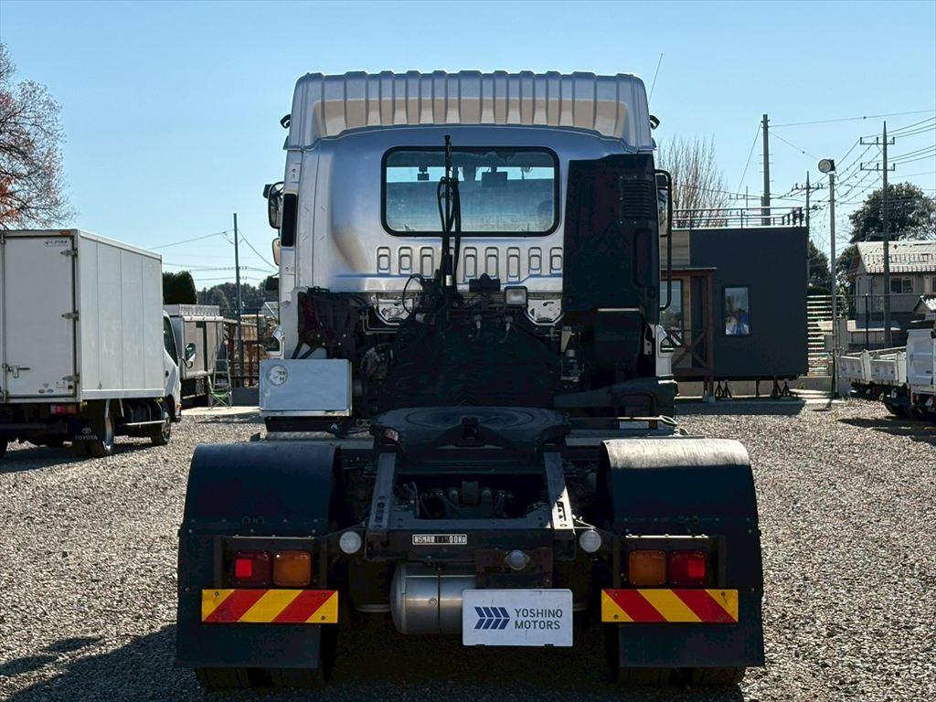 いすゞ ギガ QKG-EXD52BD(2WD)の写真13