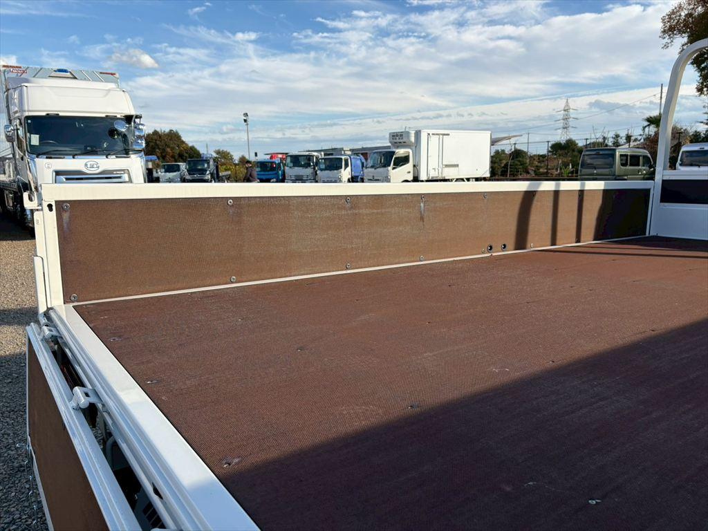 日野 デュトロ 2KG-XZU712M(2WD)の写真9