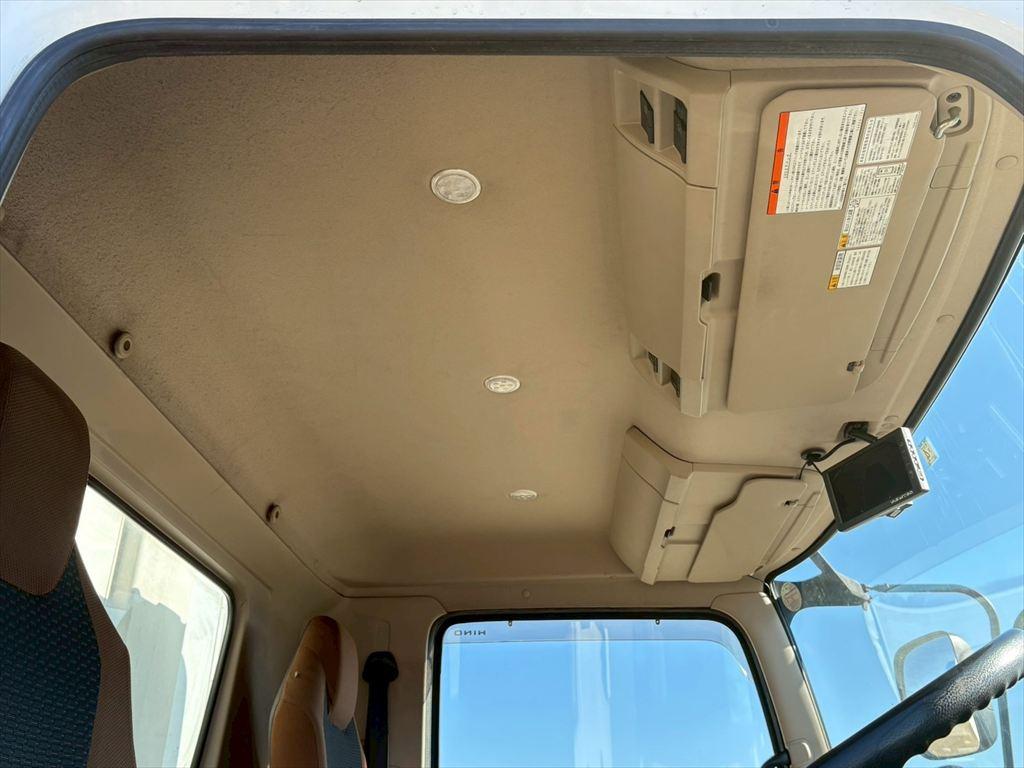 日野 レンジャー 2KG-FC2ABG(2WD)の写真24