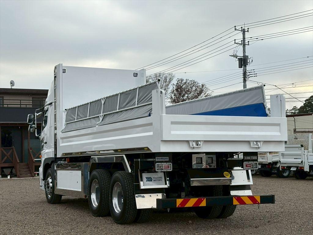 日野 プロフィア 2DG-FS1AJE(6x4)の写真3