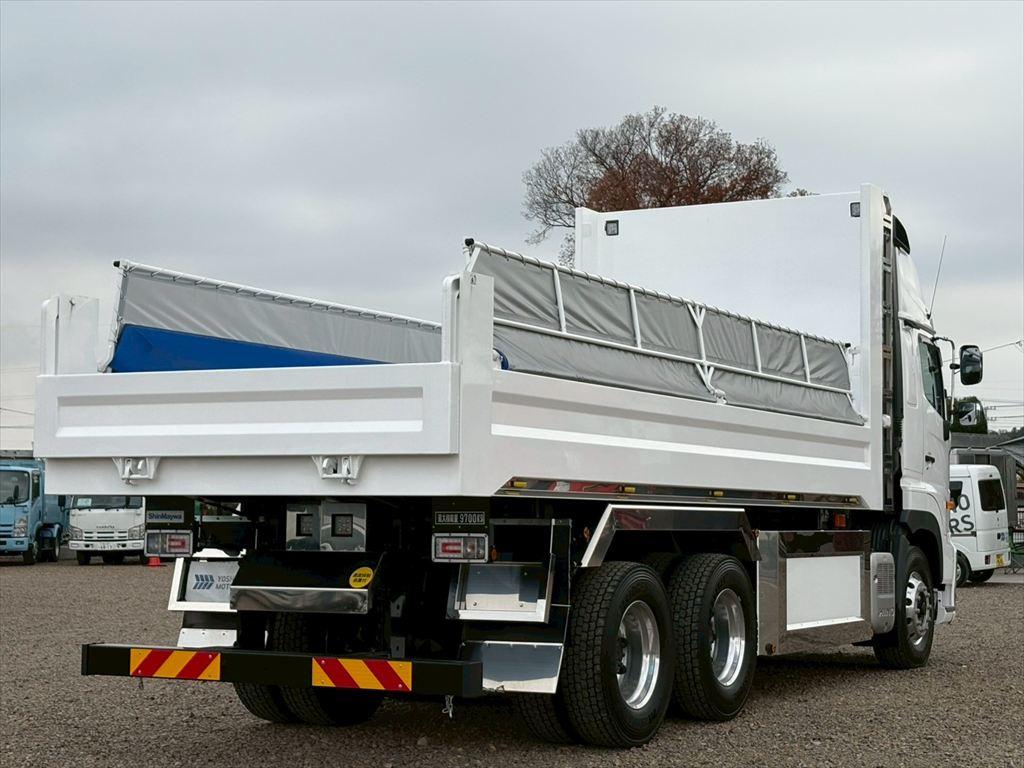 日野 プロフィア 2DG-FS1AJE(6x4)の写真4