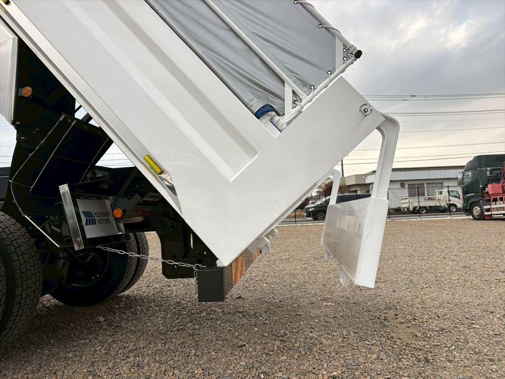 日野 プロフィア 2DG-FS1AJE(6x4)の写真12