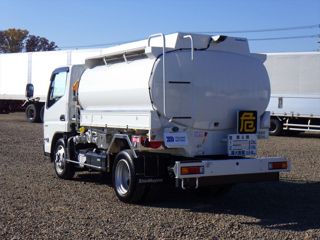 三菱 キャンター 2RG-FGA50(4WD)の写真3