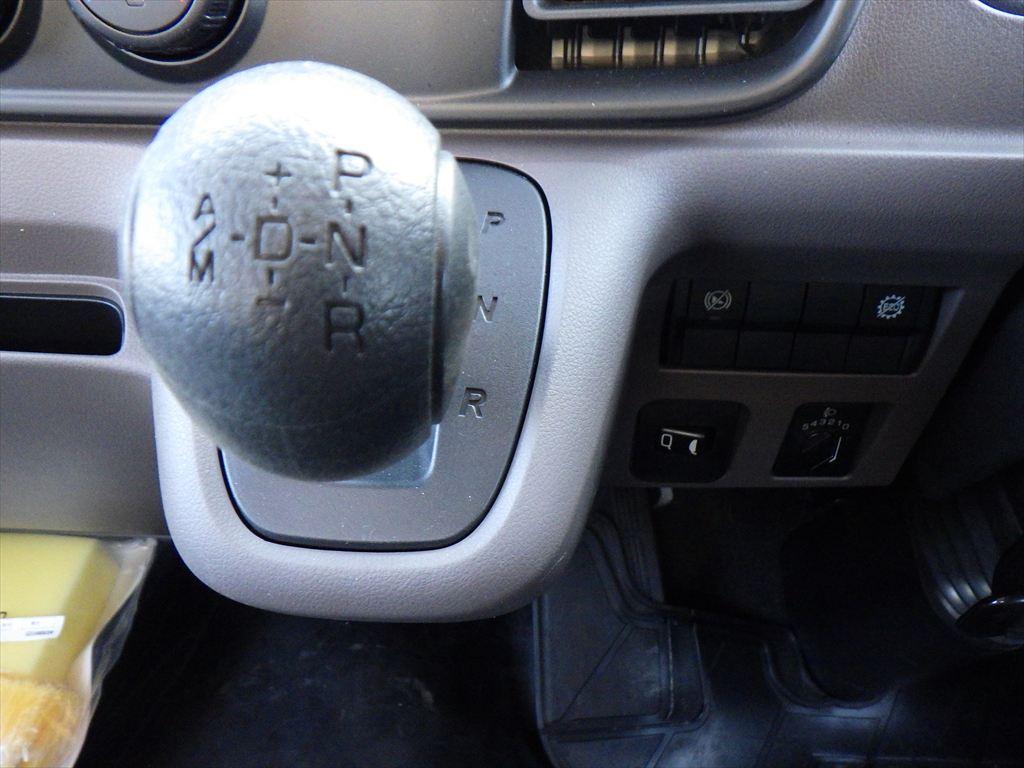 三菱 キャンター 2RG-FGA50(4WD)の写真23